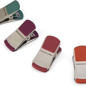 ISO Kitchenaid gourmet bag clips